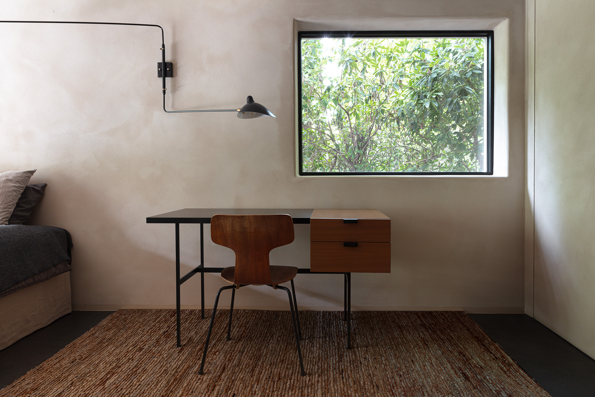 Pampas Hybrid Pampas_Hybrid_PM12010_Mustang