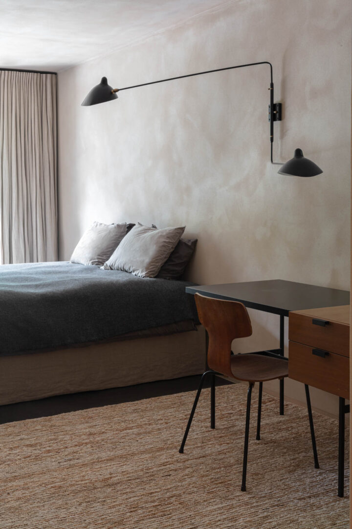 Pampas Hybrid Pampas_Hybrid_PM12010_Mustang