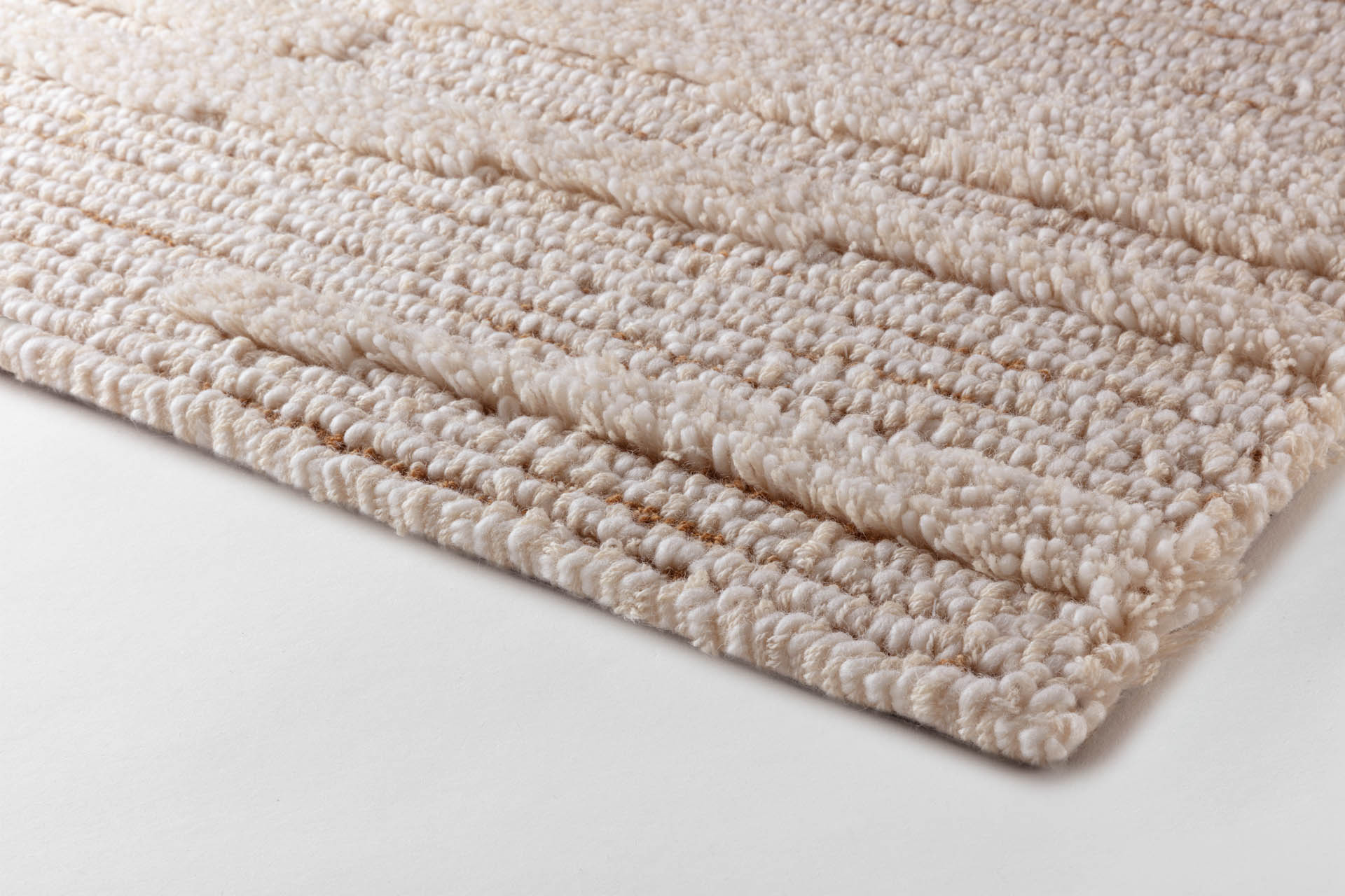 Santiago Santiago_SG13012_Pecan_Tofu