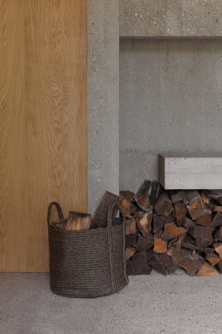 Tambora Basket Tambora_Basket_TAB39064_Obsidian_40x40x35