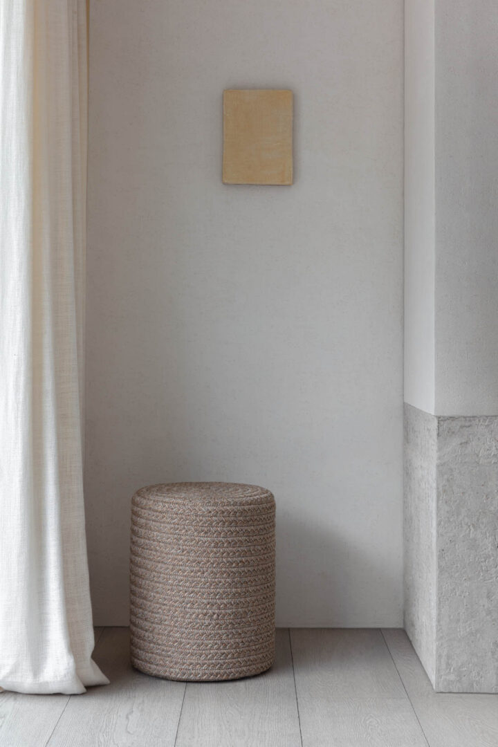 Tambora Pouf Tambora_Pouf_TAP23058_Dune_43x43x48