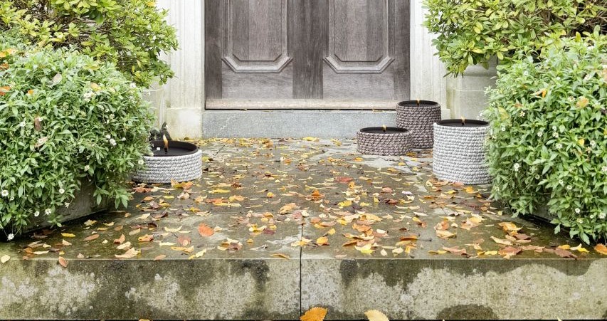 Tambou Candle in Basket Safari